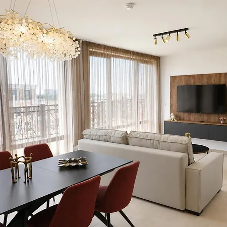 Boutique & Design - Emperium 1 Apartament